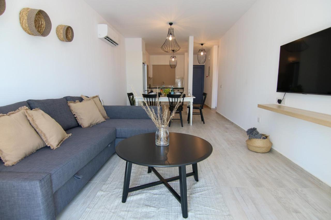 شقة Phaedrus Living: Seaside Luxury Flat Limnaria 152 بافوس المظهر الخارجي الصورة